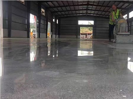 南玻节能玻璃生产线