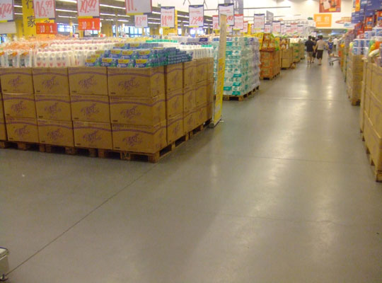 论耐磨性在工业地坪中的重要性